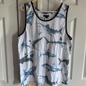 Goodfellow & Co Blue and White Shark Tank, Large